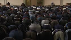 UK Muslims pray for NZealand shooting victims Instructional Video