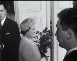 QUEEN MOTHER IN PARIS News Clip