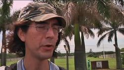 Climate protesters picket Shell refinery over Canadian tar sands News Clip