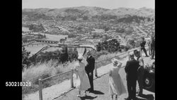 Elizabeth II tours various cities in New Zealand News Clip