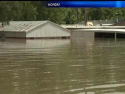 The Mississippi River crested in Memphis at nearly 48 feet on Tuesday, falling short of its all-time record but still soaking low-lying areas with enough water to require a massive cleanup. Instructional Video