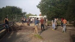 Migrants Clash With Police at Serbia/Hungary Border News Clip