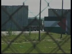 Libyan generator crosses border, Israeli trucks take supplies to Gaza News Clip