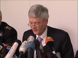 Mayor gives news conference, morgue at Schiphol airport Instructional Video