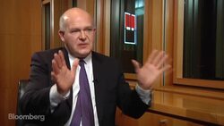 Societe Generale Deputy CEO on Earnings, Regulations News Clip