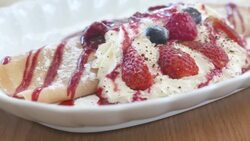 HD Crepe dessert Stock Footage