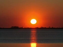 Sun over the Water - Zoom Stock Footage