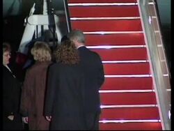 USA: PRESIDENT CLINTON HEADS FOR ISRAEL News Clip