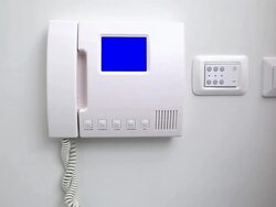 Ð¡lick on the video intercom Stock Footage