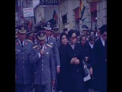 synd 31 10 75 MASS FUNERALS FOR PEOPLE KILLED IN BOLIVIAN PLANE CRASH News Clip