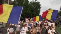 Pro-Romanian govt protest against alleged abuses by anti-corruption prosecutors News Clip