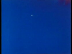 T/L chemicals crystalising, colourful Stock Footage