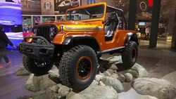 2017 Jeep CJ66 Concept montage Stock Footage