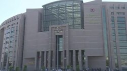 CLEAN : Turkey lifts foreign travel ban on charged novelist News Clip