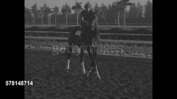 Lawrin runs at Hialeah News Clip