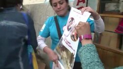 VOICED : Animales que sufren el carnaval News Clip