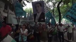 CLEAN : Argentine state workers demonstrate against President Macri News Clip