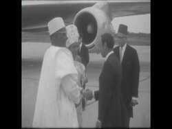 SYND 7/11/67 PRESIDENT DIORI OF NIGER OFFICIAL VISIT TO MOROCCO News Clip
