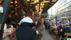 CLEAN : Christmas market News Clip
