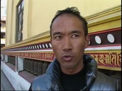 Sherpas hold prayer service for late Sir Edmund Hillary News Clip