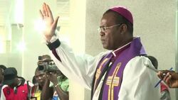 CLEAN : Chinua Achebes son pays tribute to late f News Clip