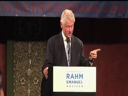 Former President Bill Clinton shined the spotlight on a former top aide Tuesday, telling a crowd of hundreds to back Rahm Emanuel's bid to be the next mayor of Chicago. ( News Clip