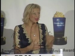 1999 MTV Movie Awards press room Stock Footage