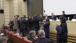 CLEAN : Syria's White Helmets welcomed in Paris News Clip