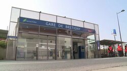 CLEAN : Search for answers after French rail crash News Clip