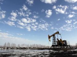 Pumpjack HD1080, NTSC, PAL Stock Footage