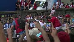 VOICED : 14 heridos en fiestas de San Fermin News Clip