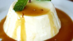 4K Panna cotta dessert Stock Footage