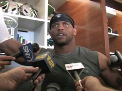 New York Jets safety Yeremiah Bell interview Stock Footage