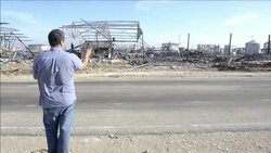 CLEAN: Firefighters finally put out blaze at Venez News Clip