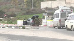 CLEAN : Israeli forces in manhunt for attackers who killed settler News Clip