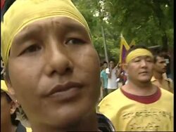 Hundreds of Tibetan exiles protest visit of Chinese FM News Clip