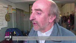 VOICED : Pobres de Villa 21 parten a ver al papa News Clip