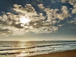 Sun in cloud and sea Stock Footage