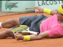 Tendinitis of the knees forces defending champion Rafael Nadal to withdraw from Wimbledon, opening the door for Roger Federer Instructional Video