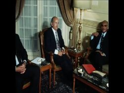 SYND 8 9 76 SUDANESE DELEGATION SIGN DEFENCE PACT WITH EGYPT Instructional Video