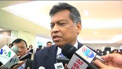 Reaction to announcement of Clinton's visit to Myanmar News Clip