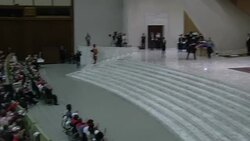 CLEAN : Venice transforms into circus for a day News Clip