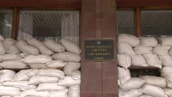 VOICED : Ucrania: 32 desaparecen en explosion de mina News Clip