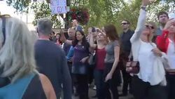 CLEAN : Londons pro migrant rally attracts tens of thousands News Clip