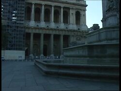 Book 'Da Vinci Code' sparks tourist craze News Clip