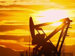 HD: Pump Jack Silhouette at Sunset Stock Footage