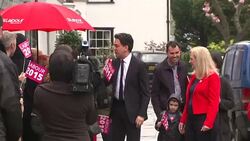 Ed Miliband with Labour party faithful News Clip