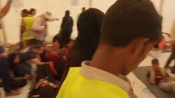 Mass food poisoning, 2 die at Mosul IDP camp News Clip