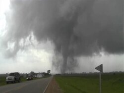 Violent Tornado with lots of debris flying around base of funnel, WA, Webb City, Iowa, USA Stock Footage