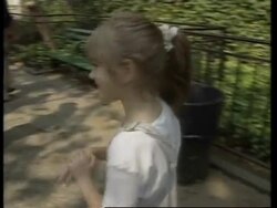 UN: NEW YORK: ICE SCULPTURES PROTEST STAGED AT EARTH SUMMIT News Clip